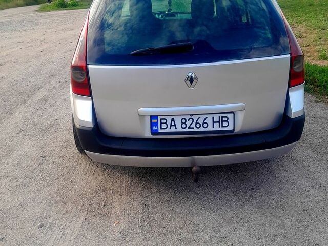 Рено Меган 2005 в Кропивницком (Кировограде) на Automoto.ua Серый Рено Меган, объемом двигателя 1.5 л и пробегом 400 тыс. км за 4800 $, фото 4 на Automoto.ua