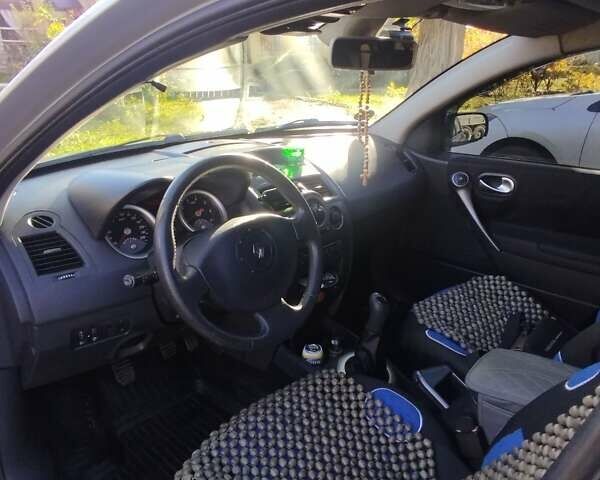Сірий Рено Меган, об'ємом двигуна 1.6 л та пробігом 281 тис. км за 5300 $, фото 5 на Automoto.ua