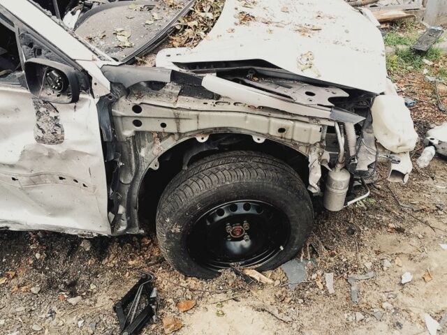 Сірий Рено Меган, об'ємом двигуна 1.6 л та пробігом 117 тис. км за 1400 $, фото 3 на Automoto.ua