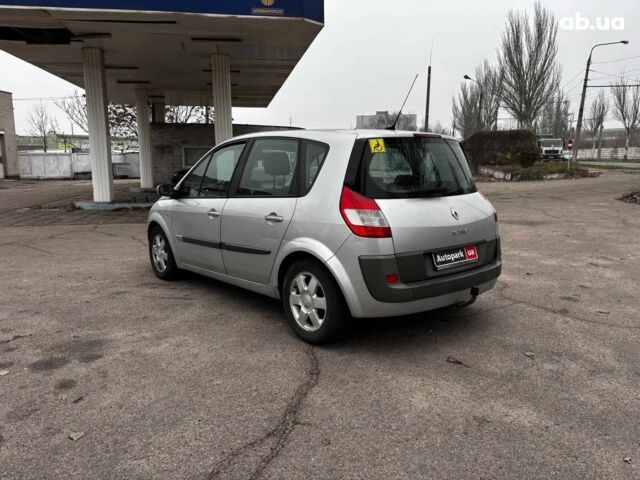 Сірий Рено Меган, об'ємом двигуна 2 л та пробігом 250 тис. км за 4600 $, фото 2 на Automoto.ua