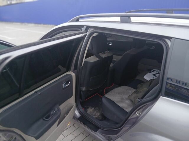 Сірий Рено Меган, об'ємом двигуна 1.5 л та пробігом 300 тис. км за 3500 $, фото 6 на Automoto.ua