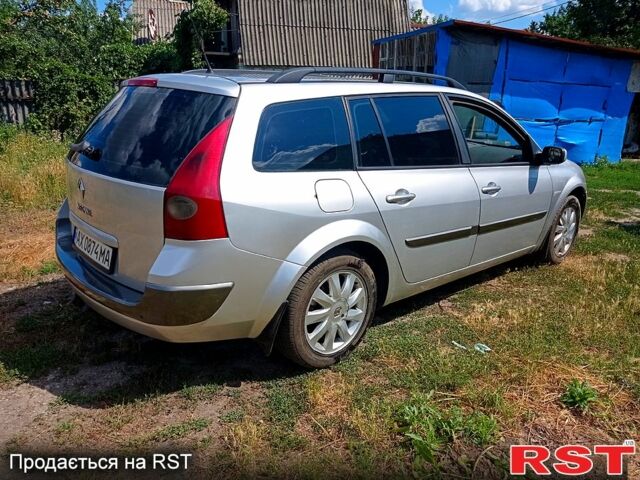 Серый Рено Меган, объемом двигателя 1.5 л и пробегом 260 тыс. км за 4400 $, фото 2 на Automoto.ua