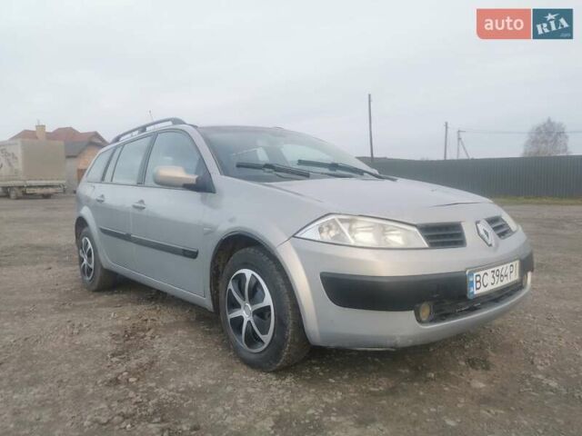 Серый Рено Меган, объемом двигателя 1.5 л и пробегом 314 тыс. км за 3000 $, фото 2 на Automoto.ua