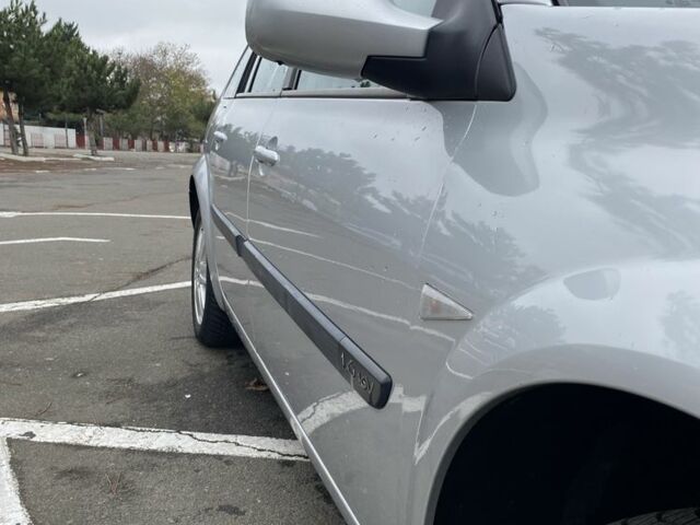 Сірий Рено Меган, об'ємом двигуна 1.6 л та пробігом 280 тис. км за 4999 $, фото 4 на Automoto.ua