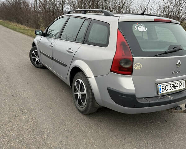 Серый Рено Меган, объемом двигателя 1.46 л и пробегом 313 тыс. км за 2999 $, фото 7 на Automoto.ua