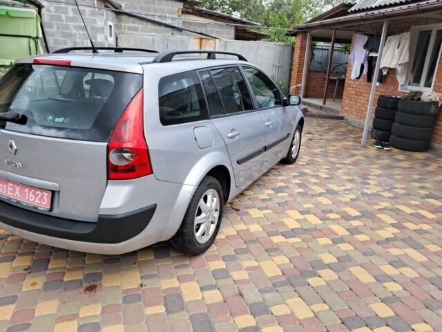 Серый Рено Меган, объемом двигателя 1.6 л и пробегом 160 тыс. км за 4700 $, фото 2 на Automoto.ua