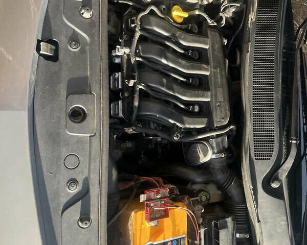 Сірий Рено Меган, об'ємом двигуна 1.6 л та пробігом 260 тис. км за 4600 $, фото 15 на Automoto.ua