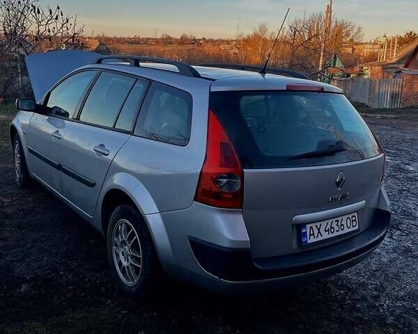 Сірий Рено Меган, об'ємом двигуна 1.6 л та пробігом 230 тис. км за 4600 $, фото 1 на Automoto.ua