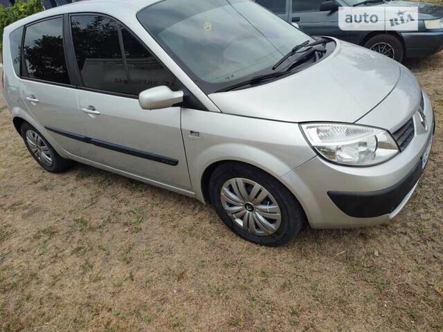 Серый Рено Меган, объемом двигателя 2 л и пробегом 200 тыс. км за 5100 $, фото 1 на Automoto.ua