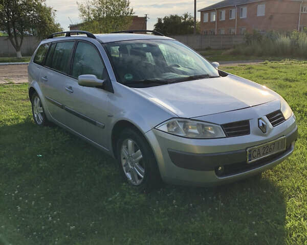 Сірий Рено Меган, об'ємом двигуна 0 л та пробігом 197 тис. км за 5300 $, фото 3 на Automoto.ua