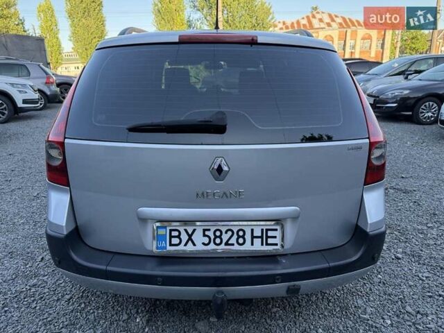 Серый Рено Меган, объемом двигателя 1.6 л и пробегом 317 тыс. км за 4700 $, фото 9 на Automoto.ua
