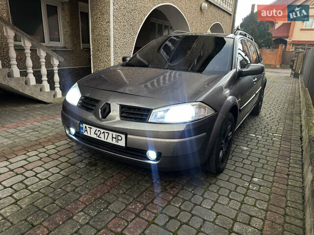 Серый Рено Меган, объемом двигателя 1.46 л и пробегом 356 тыс. км за 2900 $, фото 4 на Automoto.ua