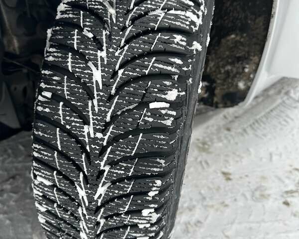 Сірий Рено Меган, об'ємом двигуна 1.6 л та пробігом 175 тис. км за 5399 $, фото 28 на Automoto.ua