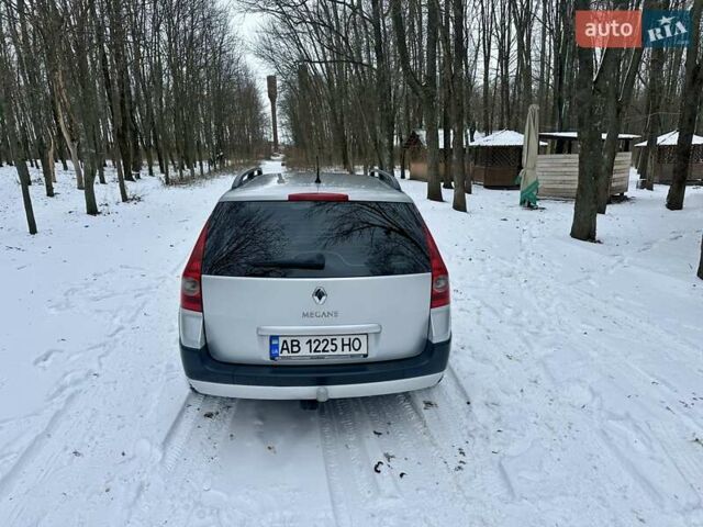 Сірий Рено Меган, об'ємом двигуна 1.6 л та пробігом 175 тис. км за 5399 $, фото 1 на Automoto.ua