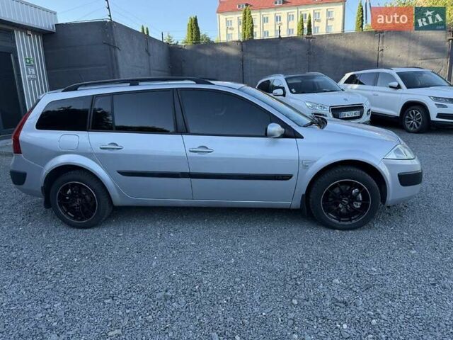 Серый Рено Меган, объемом двигателя 1.6 л и пробегом 317 тыс. км за 4700 $, фото 6 на Automoto.ua