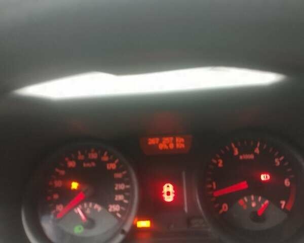 Сірий Рено Меган, об'ємом двигуна 1.6 л та пробігом 267 тис. км за 4500 $, фото 4 на Automoto.ua