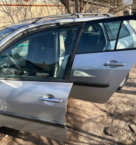 Сірий Рено Меган, об'ємом двигуна 0 л та пробігом 313 тис. км за 4700 $, фото 2 на Automoto.ua