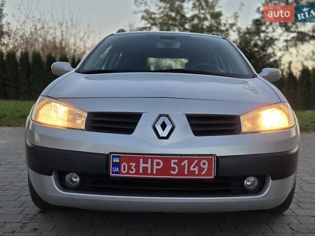 Серый Рено Меган, объемом двигателя 1.6 л и пробегом 223 тыс. км за 4399 $, фото 34 на Automoto.ua
