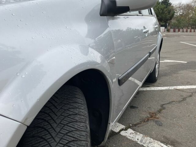 Сірий Рено Меган, об'ємом двигуна 1.6 л та пробігом 280 тис. км за 4999 $, фото 5 на Automoto.ua