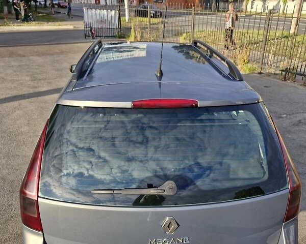 Сірий Рено Меган, об'ємом двигуна 1.6 л та пробігом 257 тис. км за 5300 $, фото 2 на Automoto.ua