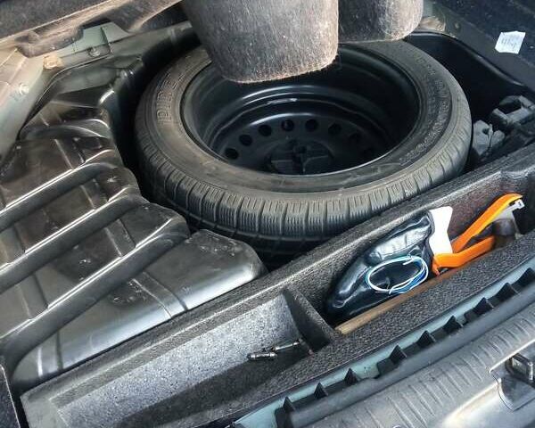 Сірий Рено Меган, об'ємом двигуна 1.9 л та пробігом 285 тис. км за 4800 $, фото 15 на Automoto.ua