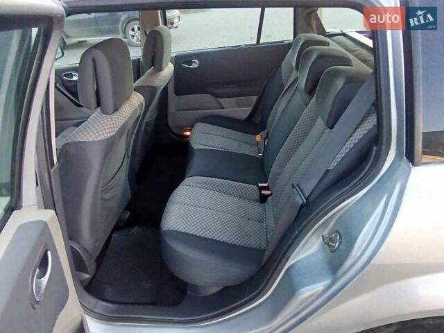 Сірий Рено Меган, об'ємом двигуна 1.9 л та пробігом 395 тис. км за 4000 $, фото 10 на Automoto.ua