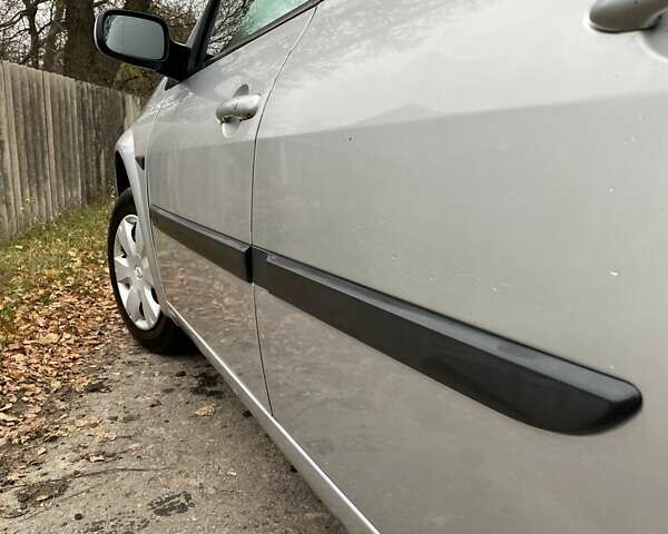 Серый Рено Меган, объемом двигателя 1.6 л и пробегом 248 тыс. км за 4700 $, фото 21 на Automoto.ua