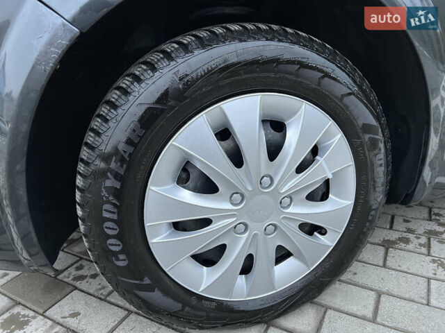 Серый Рено Меган, объемом двигателя 1.6 л и пробегом 221 тыс. км за 4850 $, фото 11 на Automoto.ua