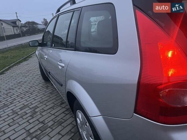 Серый Рено Меган, объемом двигателя 1.6 л и пробегом 168 тыс. км за 4499 $, фото 29 на Automoto.ua