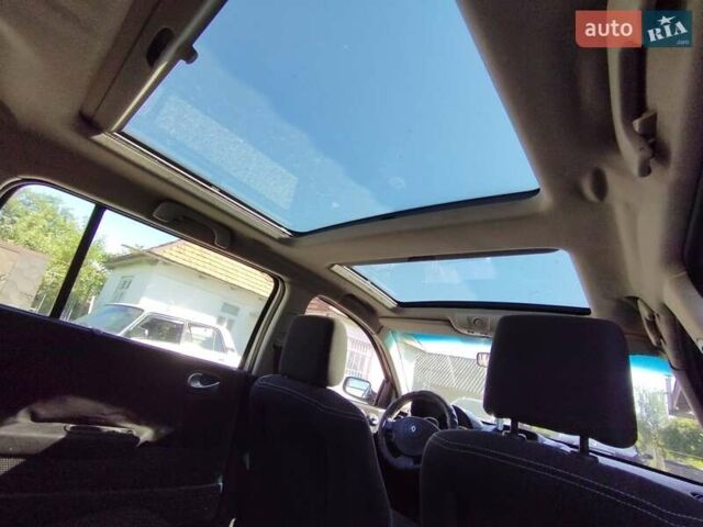 Серый Рено Меган, объемом двигателя 1.5 л и пробегом 260 тыс. км за 3900 $, фото 4 на Automoto.ua