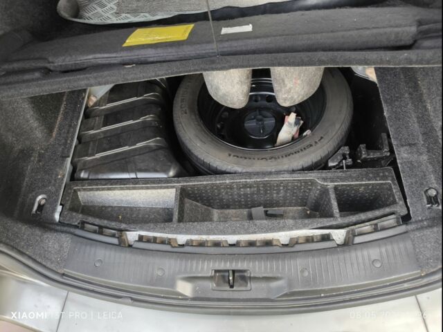 Серый Рено Меган, объемом двигателя 1.6 л и пробегом 155 тыс. км за 4800 $, фото 4 на Automoto.ua