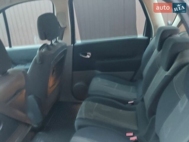 Сірий Рено Меган, об'ємом двигуна 1.6 л та пробігом 234 тис. км за 5700 $, фото 20 на Automoto.ua