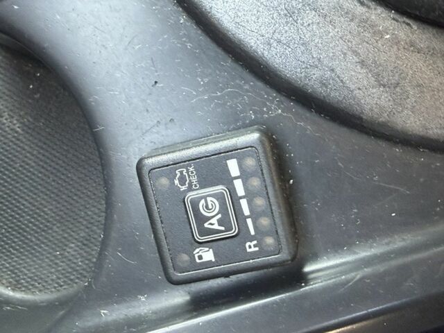 Сірий Рено Меган, об'ємом двигуна 1.6 л та пробігом 200 тис. км за 1500 $, фото 4 на Automoto.ua