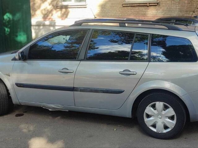 Серый Рено Меган, объемом двигателя 1.6 л и пробегом 342 тыс. км за 3250 $, фото 5 на Automoto.ua