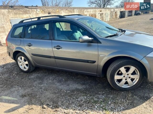 Серый Рено Меган, объемом двигателя 1.5 л и пробегом 291 тыс. км за 4700 $, фото 1 на Automoto.ua