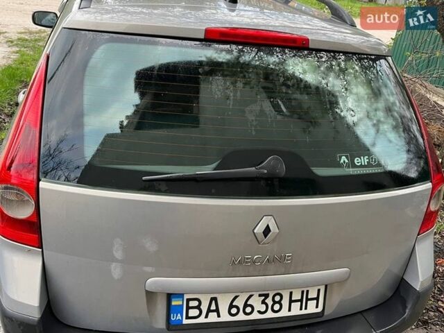 Сірий Рено Меган, об'ємом двигуна 1.6 л та пробігом 250 тис. км за 3999 $, фото 2 на Automoto.ua