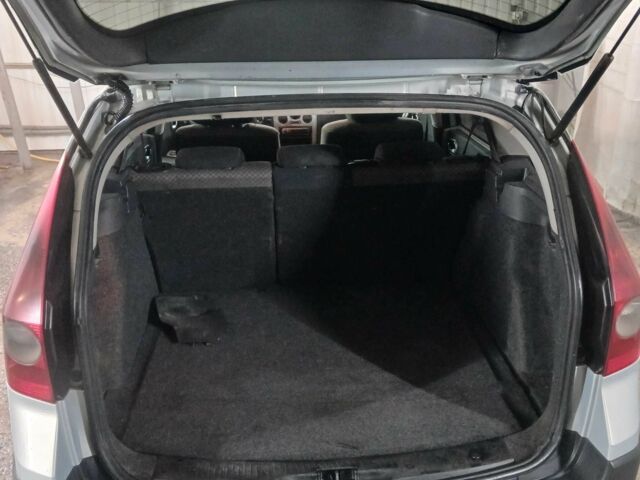 Серый Рено Меган, объемом двигателя 1.5 л и пробегом 320 тыс. км за 3550 $, фото 10 на Automoto.ua