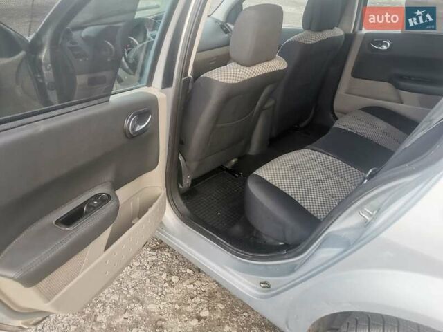 Серый Рено Меган, объемом двигателя 1.5 л и пробегом 314 тыс. км за 3000 $, фото 11 на Automoto.ua