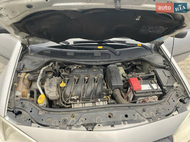 Сірий Рено Меган, об'ємом двигуна 1.39 л та пробігом 251 тис. км за 3999 $, фото 8 на Automoto.ua