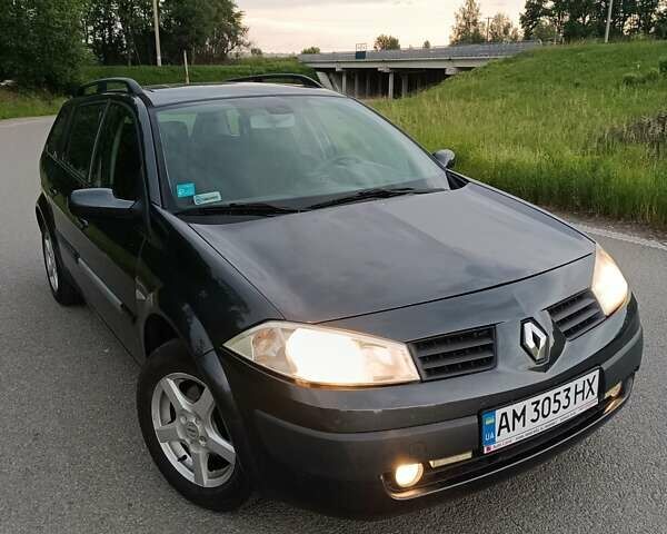 Рено Меган 2005 в Житомире на Automoto.ua Серый Рено Меган, объемом двигателя 1.5 л и пробегом 221 тыс. км за 5100 $, фото 11 на Automoto.ua