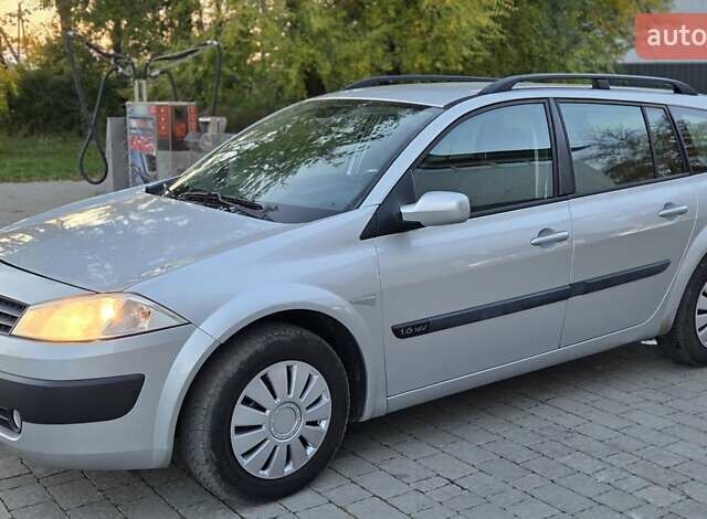 Серый Рено Меган, объемом двигателя 1.6 л и пробегом 223 тыс. км за 4399 $, фото 40 на Automoto.ua