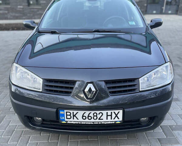 Серый Рено Меган, объемом двигателя 1.5 л и пробегом 278 тыс. км за 4100 $, фото 17 на Automoto.ua