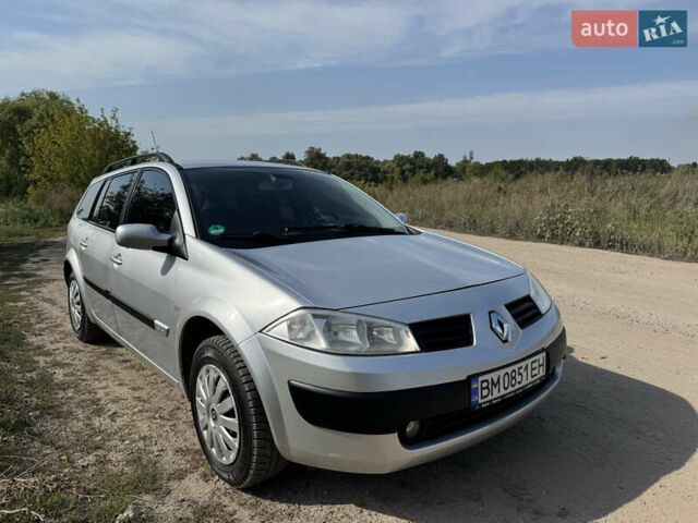 Рено Меган 2005 в Сумах на Automoto.ua Серый Рено Меган, объемом двигателя 1.6 л и пробегом 160 тыс. км за 5400 $, фото 3 на Automoto.ua