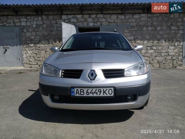 Сірий Рено Меган, об'ємом двигуна 1.6 л та пробігом 223 тис. км за 5300 $, фото 1 на Automoto.ua