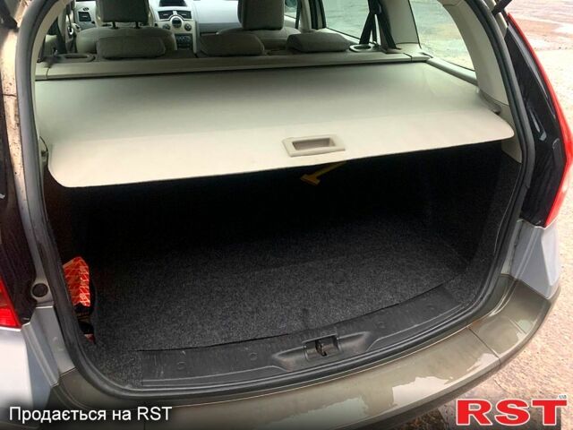 Сірий Рено Меган, об'ємом двигуна 1.6 л та пробігом 221 тис. км за 6000 $, фото 5 на Automoto.ua