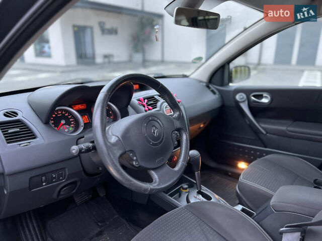 Серый Рено Меган, объемом двигателя 1.6 л и пробегом 221 тыс. км за 4850 $, фото 14 на Automoto.ua