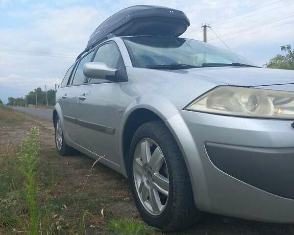 Сірий Рено Меган, об'ємом двигуна 1.6 л та пробігом 278 тис. км за 4850 $, фото 10 на Automoto.ua