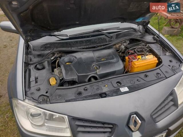 Сірий Рено Меган, об'ємом двигуна 1.46 л та пробігом 314 тис. км за 4000 $, фото 15 на Automoto.ua