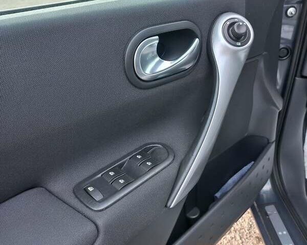 Сірий Рено Меган, об'ємом двигуна 1.6 л та пробігом 107 тис. км за 6999 $, фото 30 на Automoto.ua