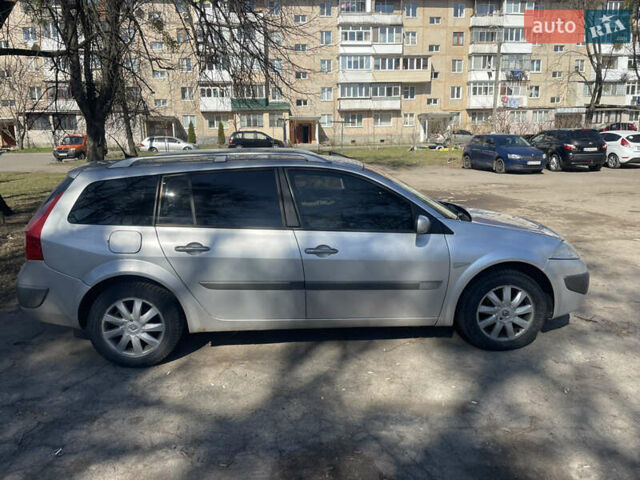 Серый Рено Меган, объемом двигателя 1.9 л и пробегом 300 тыс. км за 4500 $, фото 4 на Automoto.ua